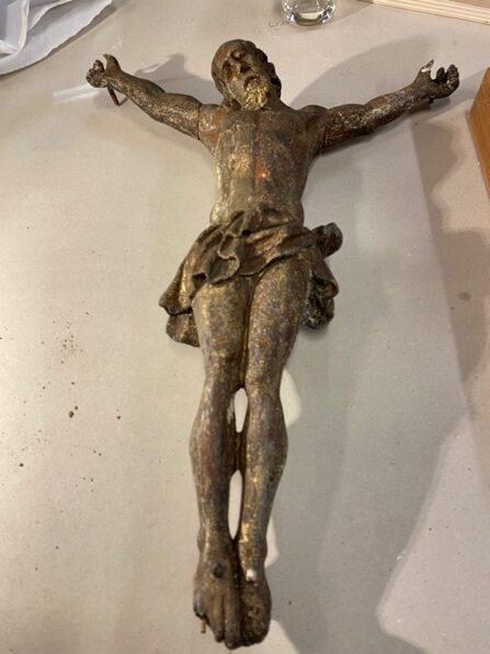 Une image contenant intérieur, sale Description générée automatiquement