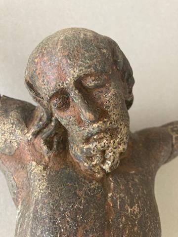 Une image contenant mur

Description générée automatiquement